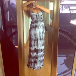 BUNDLED! -tie dye dress + Floral sheer dress💛