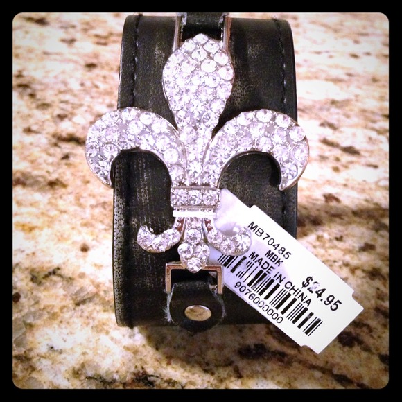 Rock Revival Fashion Cuff