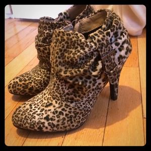 Forever 21 cheetah print heels