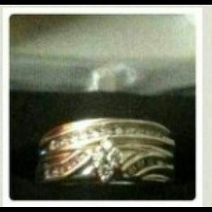 Engagement Ring & Wedding Band