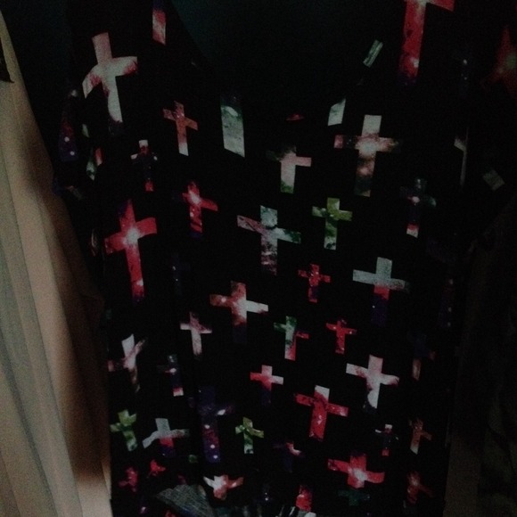 new cross slashed galaxy top