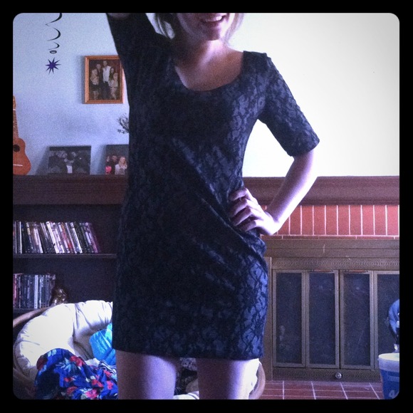 Black dress - Picture 1 of 1