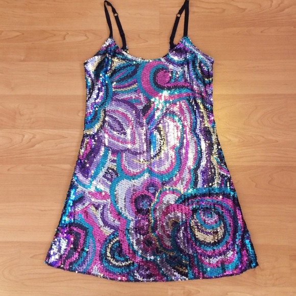 Sequin retro tiny dress