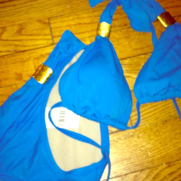 Bathing suit👙