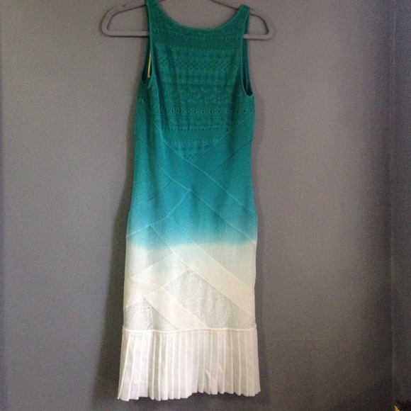 Cathrine Malandrino NWT Ombré Crochet dress