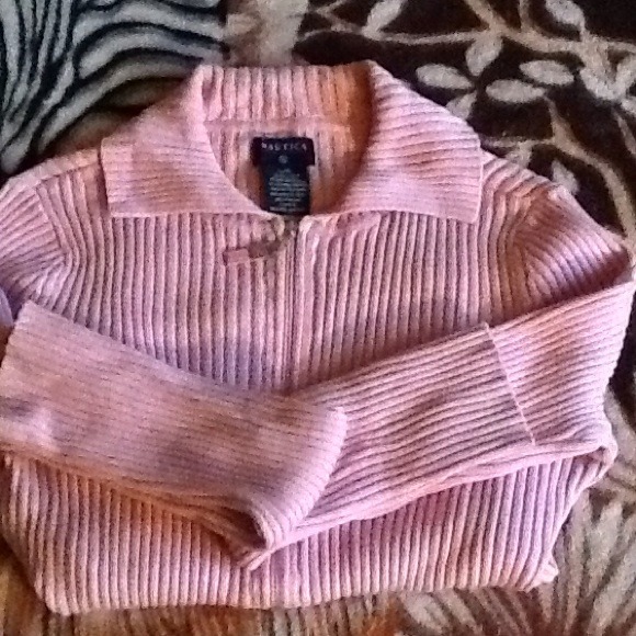 Sweater that zips up the front