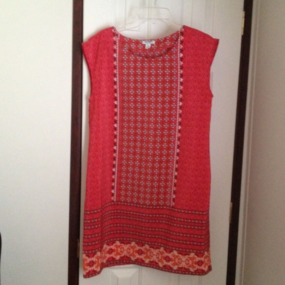 Coral sheath. Size med.