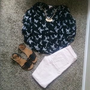 Sheer b&w shirt ‼️SOLD‼️