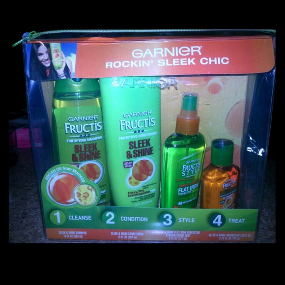Garnier Rockin' Sleek Chic 4 Piece Haircare Set