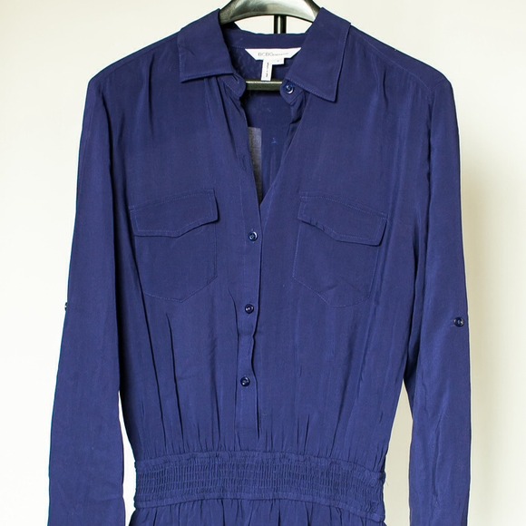 🔴SOLD🔴NAVY BCBGeneration Silky Summer Romper - Picture 2 of 2