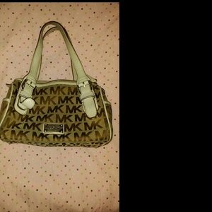 Michael Kors hand bag