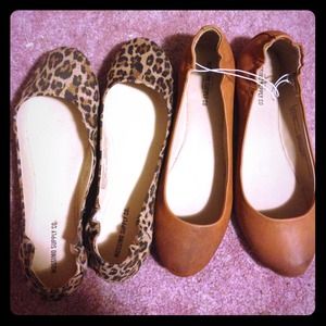 two pairs of never worn Target flats