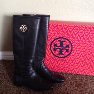 REDUCED Tory Burch