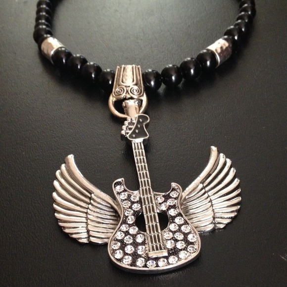 BLINGED OUT Guitar/Wings Necklace - Picture 1 of 1