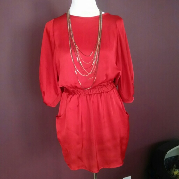 True Red Cinched Waist Dress w/ pockets-size M