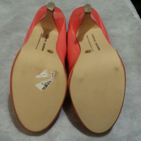 Never worn - Picture 2 of 3