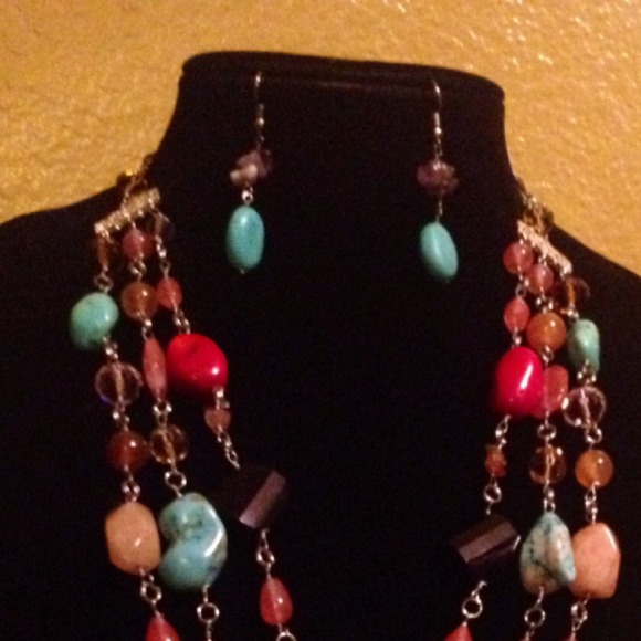 Long Well-made Beaded Summer Necklace Set natural - Picture 4 of 4