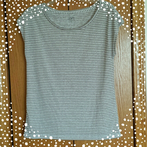 Striped capped sleeve top