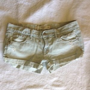 Cute striped Abercrombie and Fitch shorts