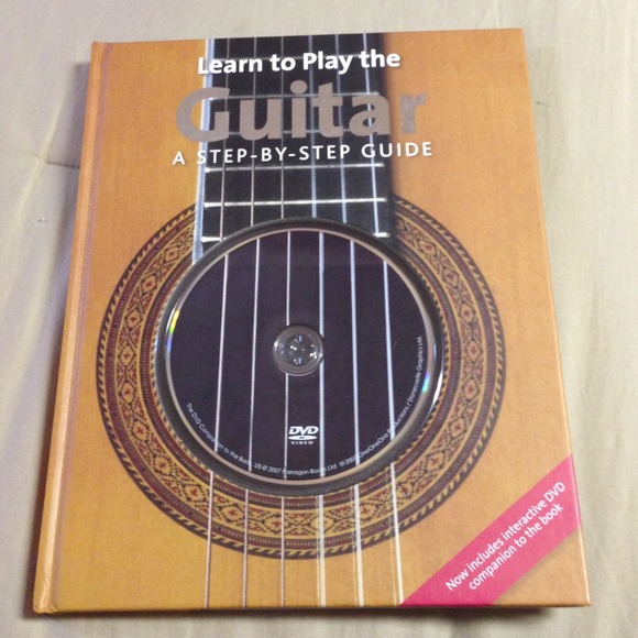 Learn to Play Guitar Book with interactive dvd - Picture 1 of 2