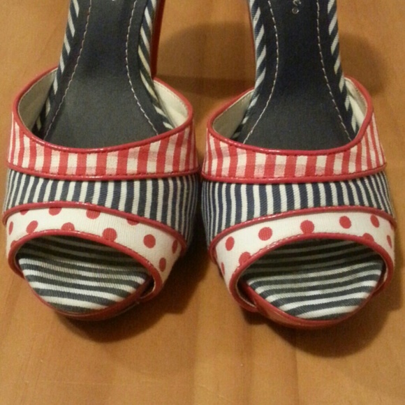 *SOLD* - Picture 2 of 4