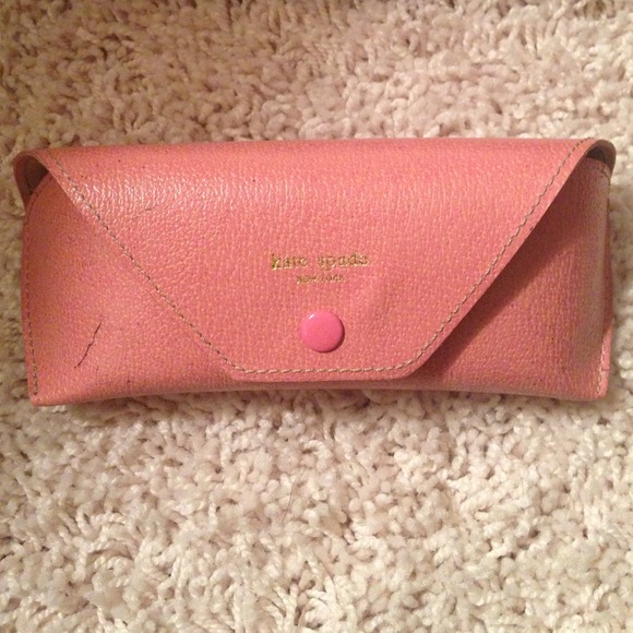 kate spade Accessories - Kate Spade Sunglasses Case