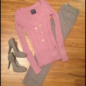 American Eagle sweater