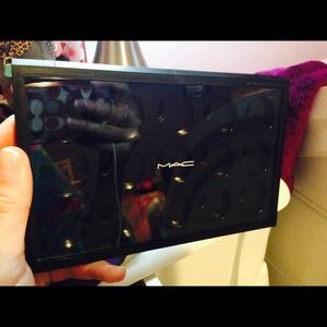 Mac pro pallet large new