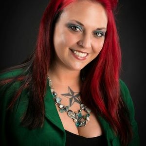 Meet your seller/buyer Alicia Marie Goodlin