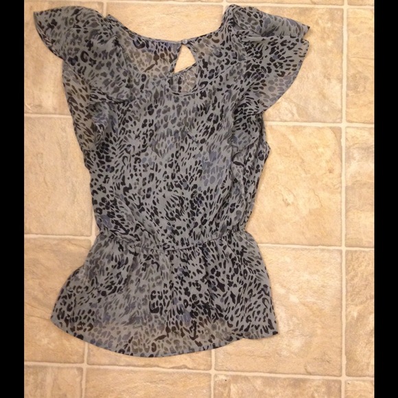 ❌SOLD❌Miley Cyrus leopard sheer blouse - Picture 2 of 3