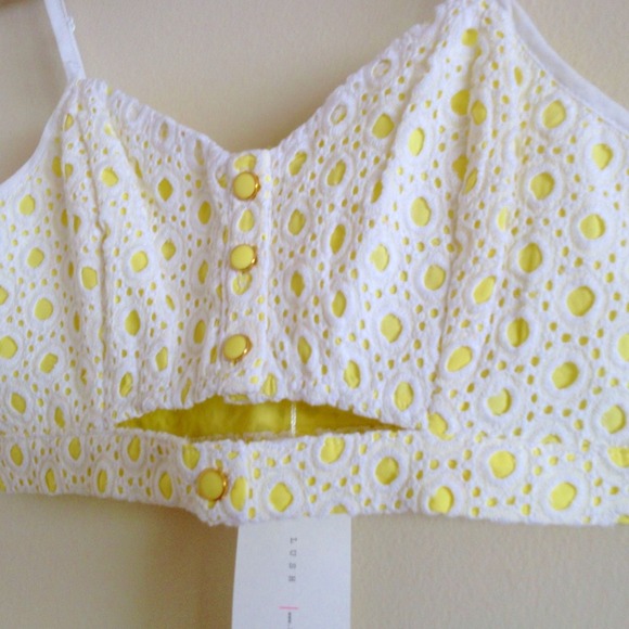 Two-tone Crochet Bralette - Picture 3 of 3