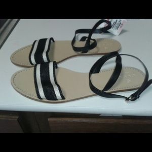 Gucci double wrap ankle strap sandals