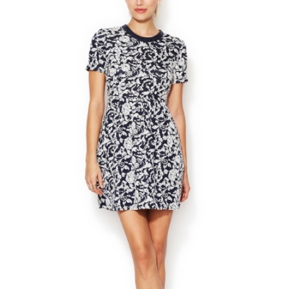 ❗️SOLD❗️Renvy navy blue and white printed dress
