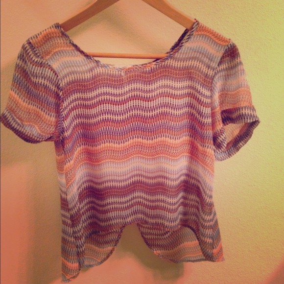Chevron top