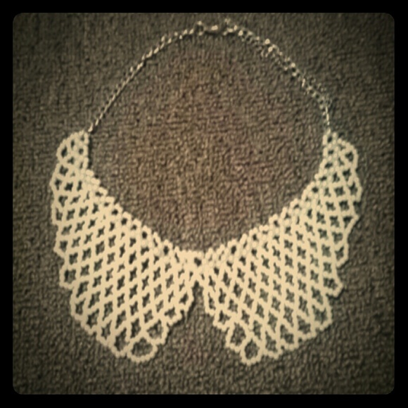 Neclace - Picture 1 of 1