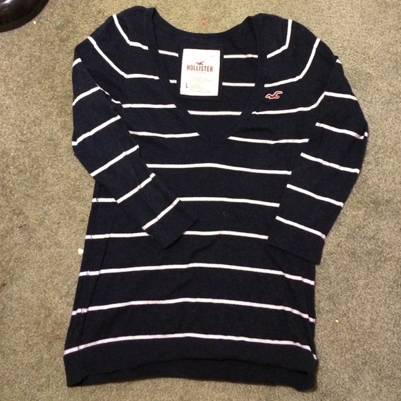 NWOT Hollister Navy Blue Striped Sweater
