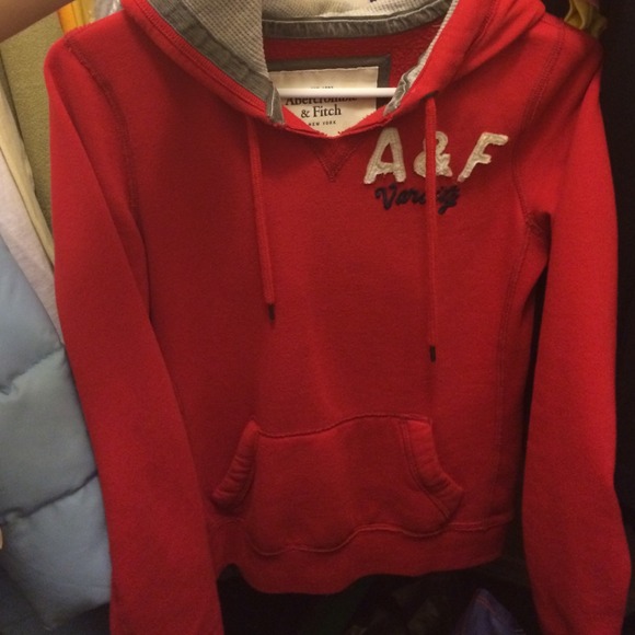 abercrombie & fitch sweater