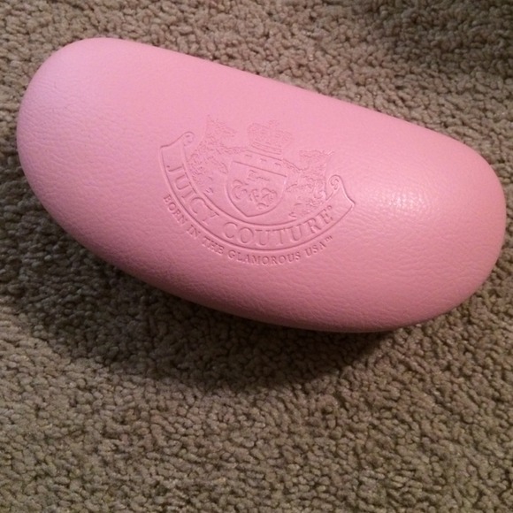 Juicy couture sunglasses case