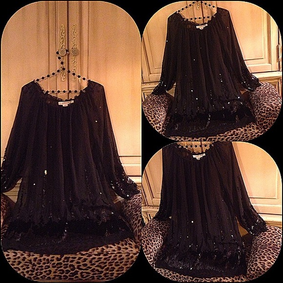 Beautiful black chiffon dress with sequins detail - Picture 2 of 4