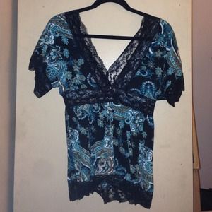 Floral print top