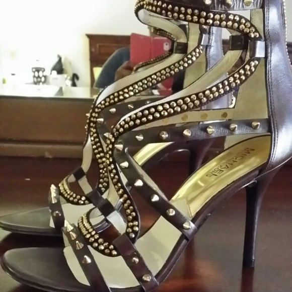 Like New Michael Kors Sandal