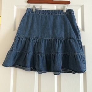 Gap jean skirt with side zip from summer of 2005