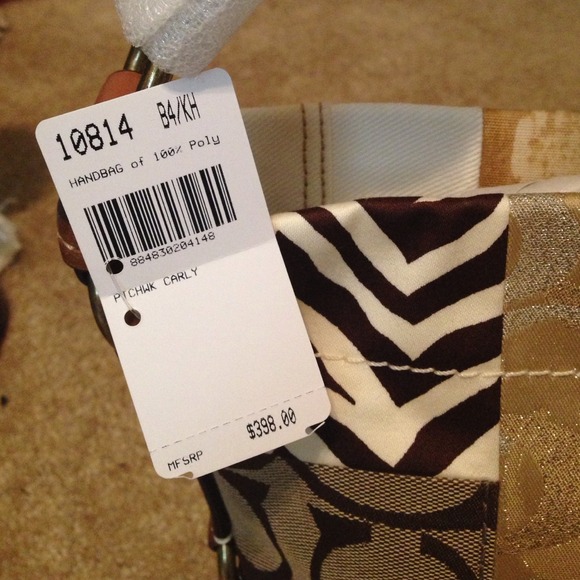 💥SOLD💥 to @shericehill7611

‼️Rare Coach bag‼️Brand new never used with tags!! - Picture 2 of 9