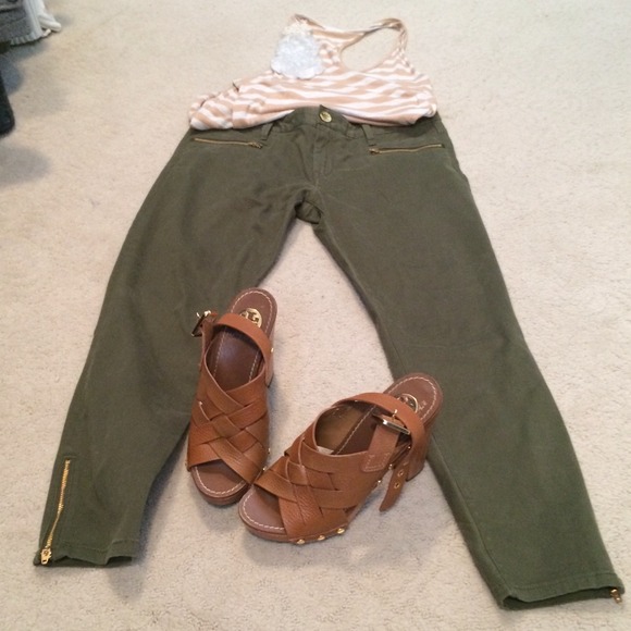 Brand new Bananna Republic pants