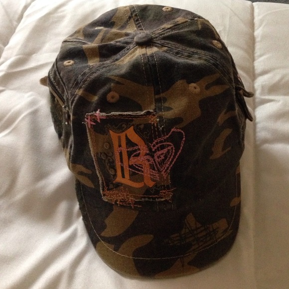 Hat, roxy