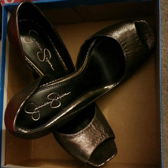 Jessica Simpson heels