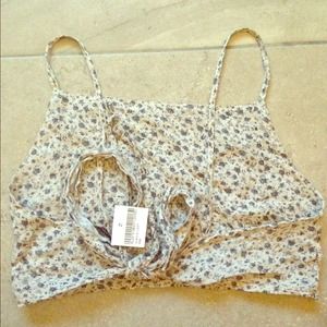 Brandy Melville tie back crop top NWT!! Sold out!