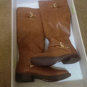 *REDUCED* Super Cute New Cognac knee high boots