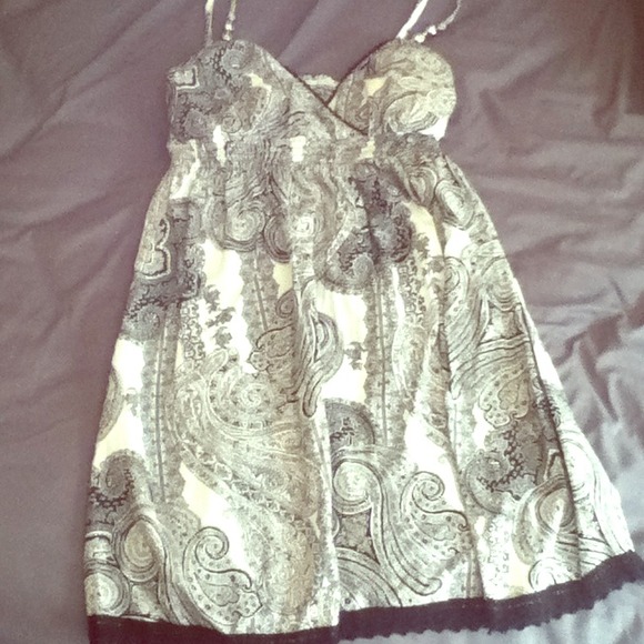 Black and white dress!