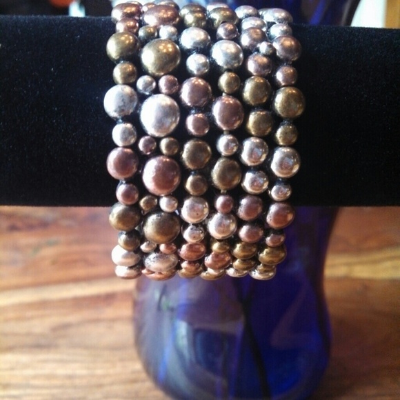 Tri-colored Cluster Bubble stretchy bracelet. NEW - Picture 1 of 3